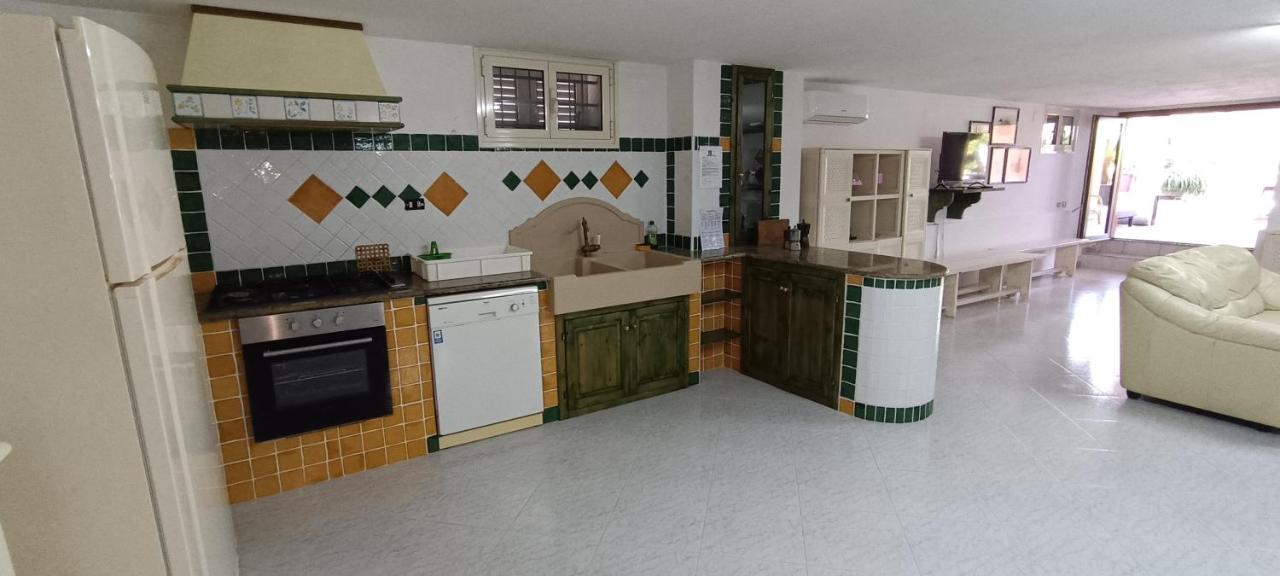 Orosei Re - Villa Aurora Rimedia A 50 Metri Dal Mare מראה חיצוני תמונה
