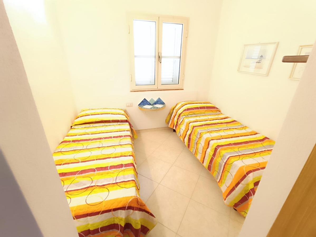 Orosei Re - Villa Aurora Rimedia A 50 Metri Dal Mare מראה חיצוני תמונה